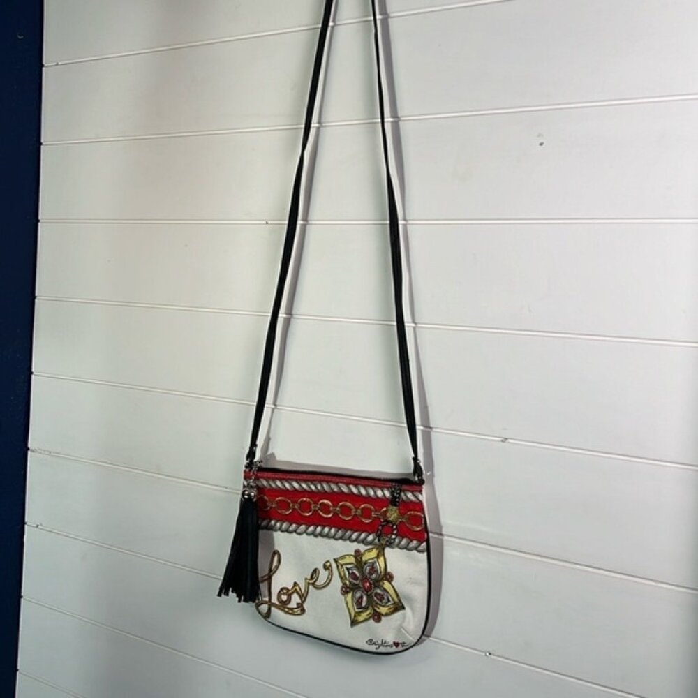 Brighton crossbody bag. B19